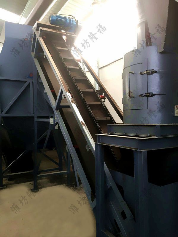 大倾角皮带输送机